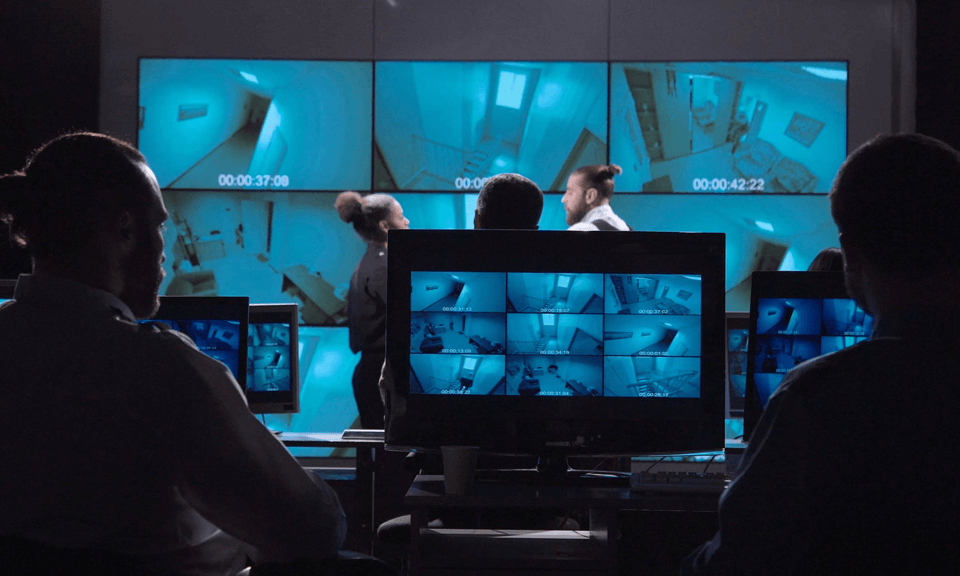 surveillance_screens-960px.png