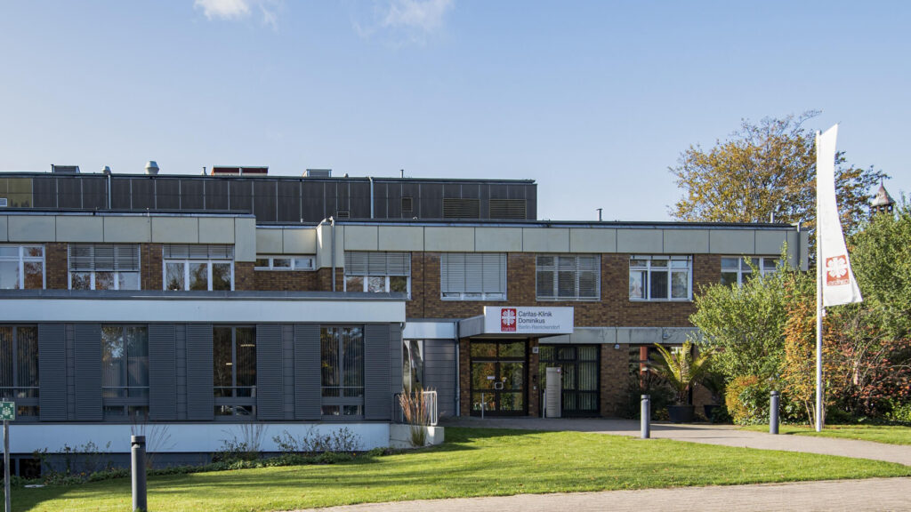 caritas klink hospital entrance